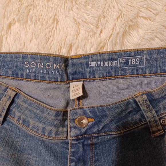 New Bootleg 18 S denim jeans. Classic fit. SIZE 18 - Picture 5 of 5